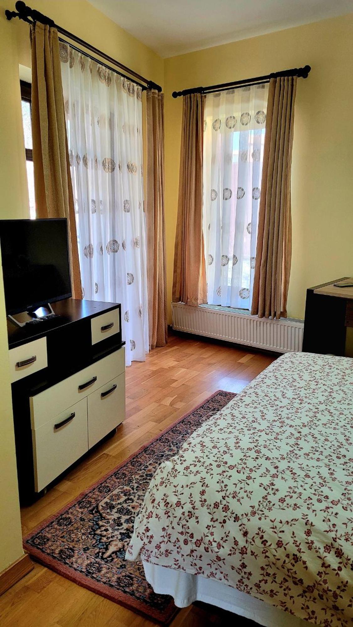 Casa Regal Villa Braşov Buitenkant foto